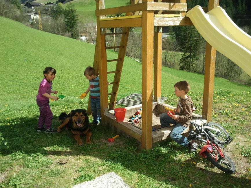 Mantingerhof Apartments Funes  Zewnętrze zdjęcie