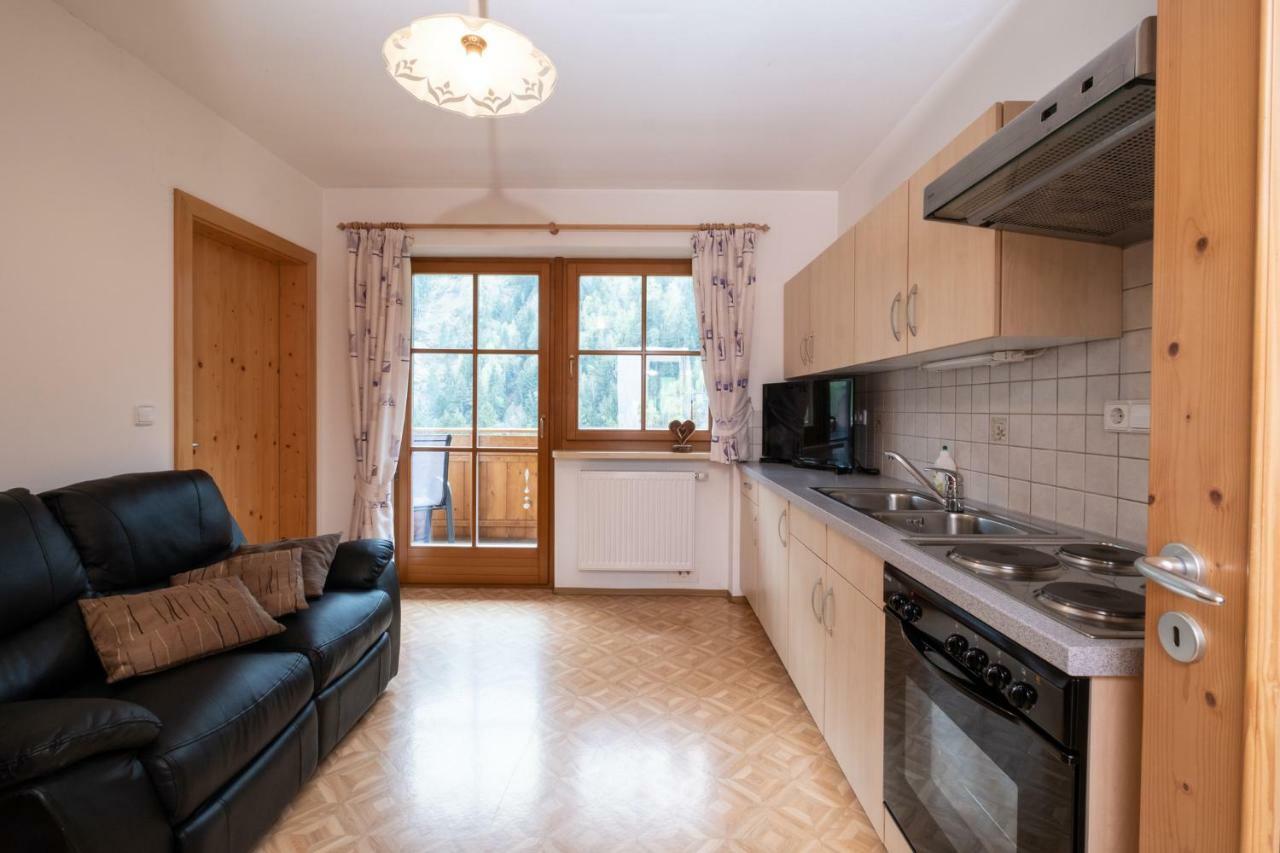 Mantingerhof Apartments Funes  Zewnętrze zdjęcie